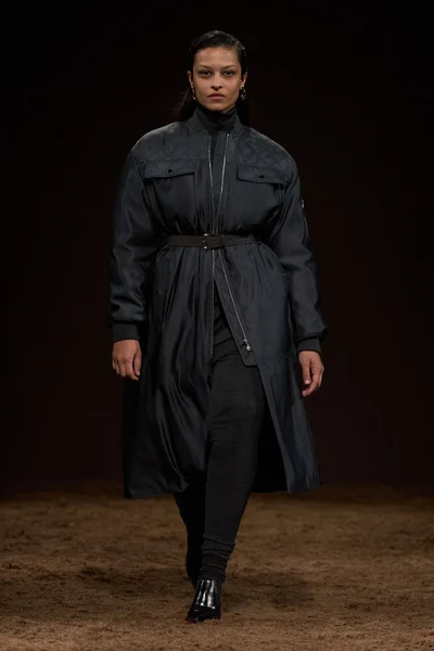 Look 31